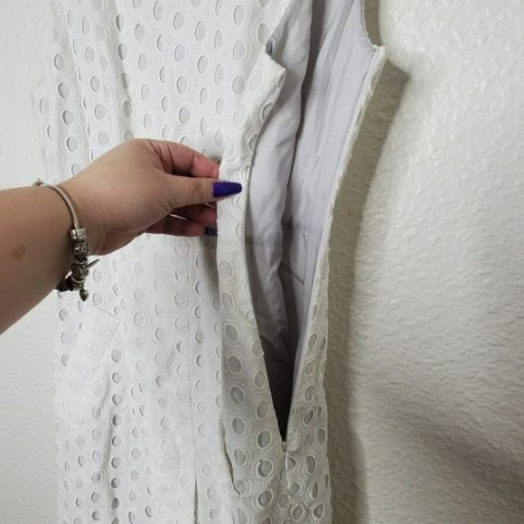 Diane Von Furstenberg Carpreena Eyelet Dress - Picture 10 of 10